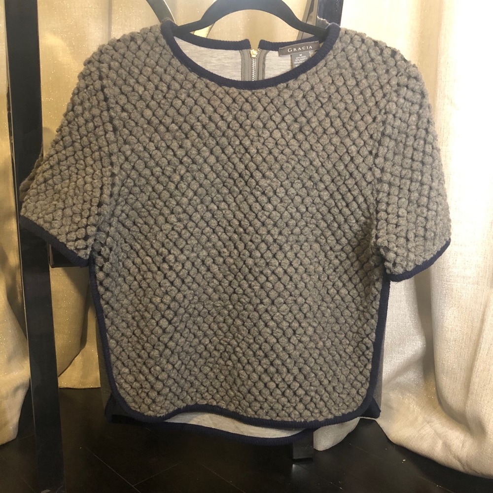 GRACIA Short Sleeve Sweater